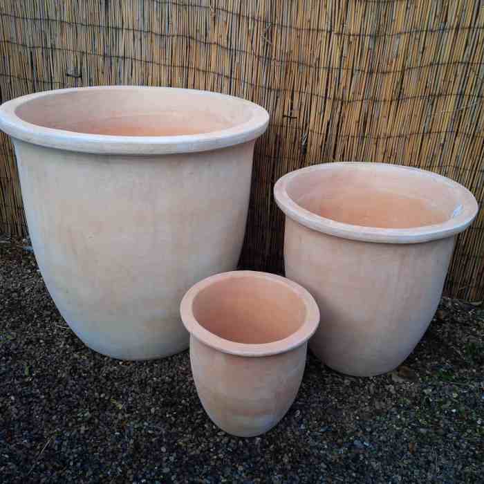 Plant pots terracotta large